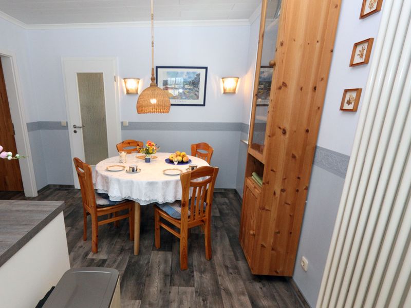 /images/fewo-gross/kueche/kueche01.jpg